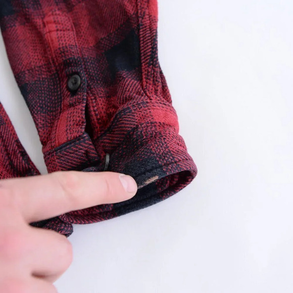 Orvis Red Black Checker Button Up Shirt -  Medium - Picture 15 of 15